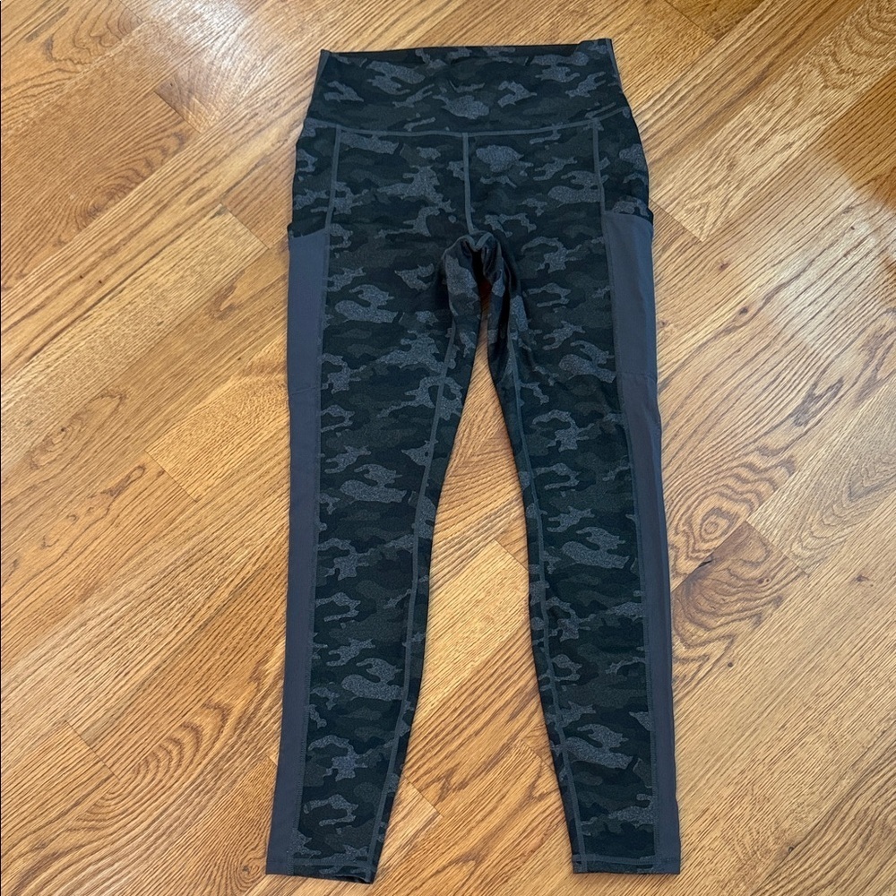 Fabletics PowerHold Camo Leggings High Rise Pocket Yoga Pant